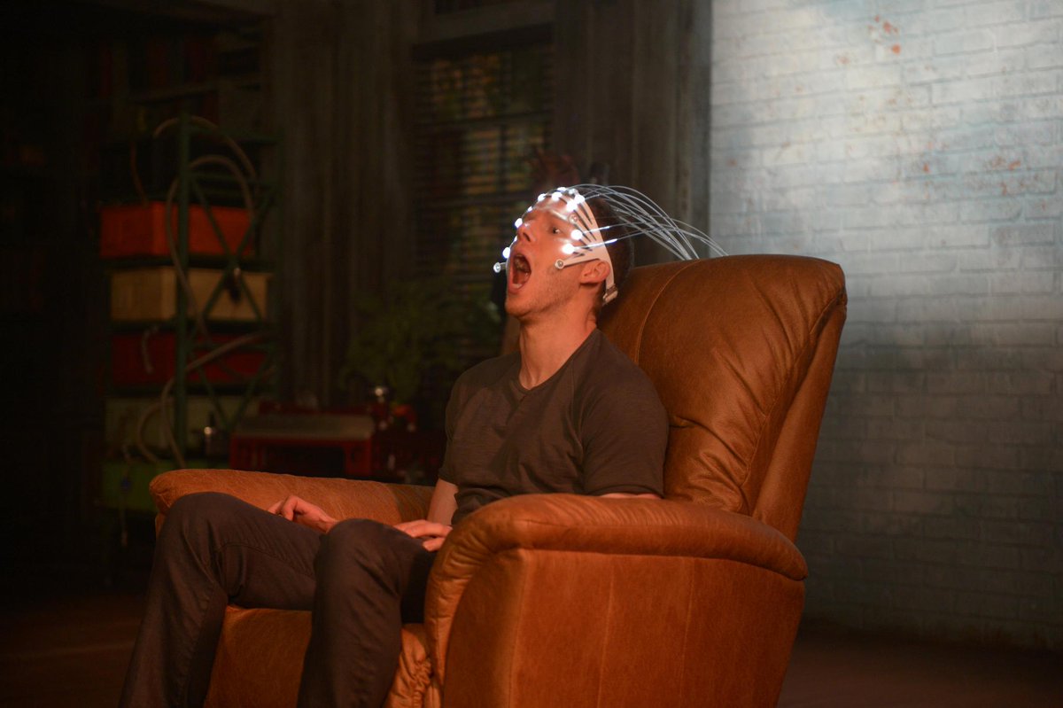 Get comfortable and enter 2065: fox.tv/watchmr #MinorityReport