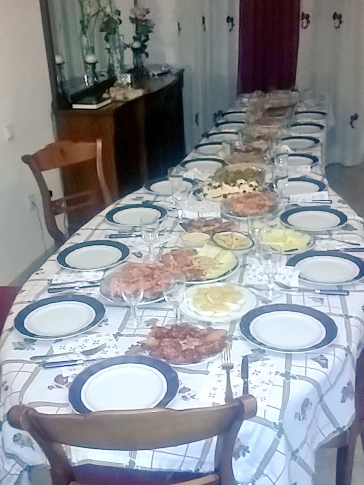 andreitacasa's tweet photo. Éramos pocos y parió la burra😅😅😅 https://t.co/BKz4L1rMGy