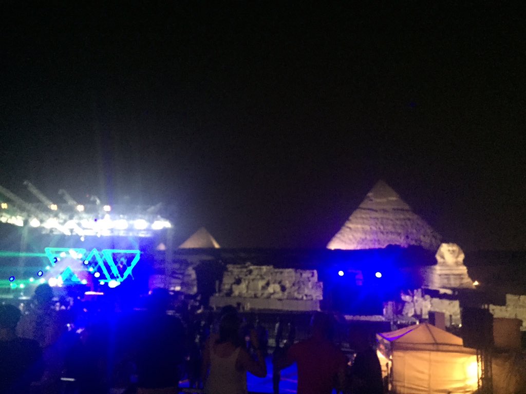 RamiiRM's tweet image. Reminding bk with 😇🙌 #ASOT745  #FSOE400EGY