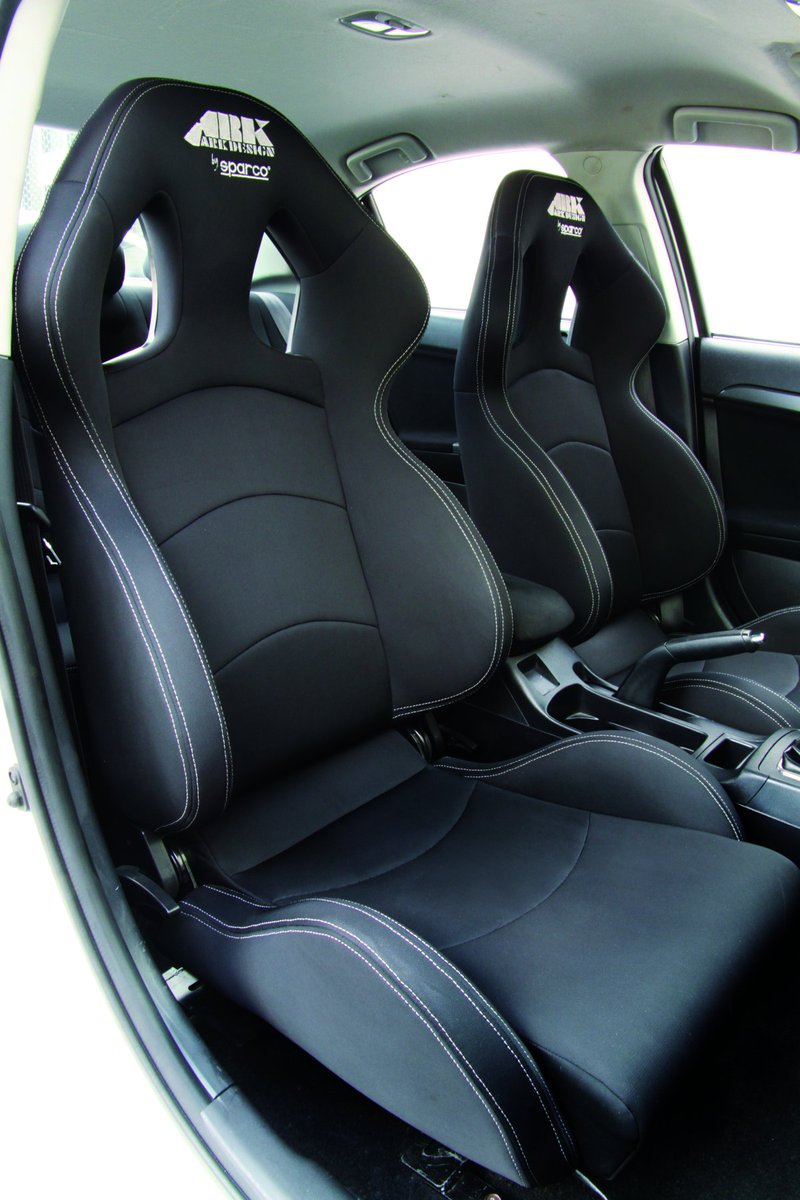 ModInJapan's tweet image. Our special Ark Design bucket seats made by Sparco Racing! #evox #sparco #arkdesignusa #takata #track #sti