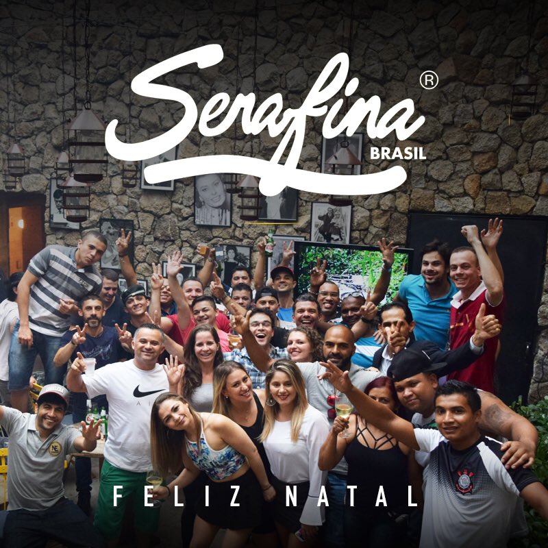 SerafinaSP's tweet photo. Feliz Natal de toda a equipe Serafina 💛 Grazie Tutti! https://t.co/0OHxnMZmTo