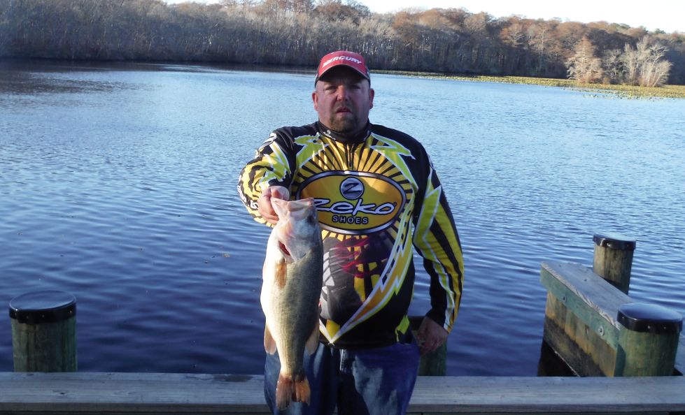 Merry Christmas to my family, friends, sponsors &amp; fans! Hoping that you catch all of your wishes this season...