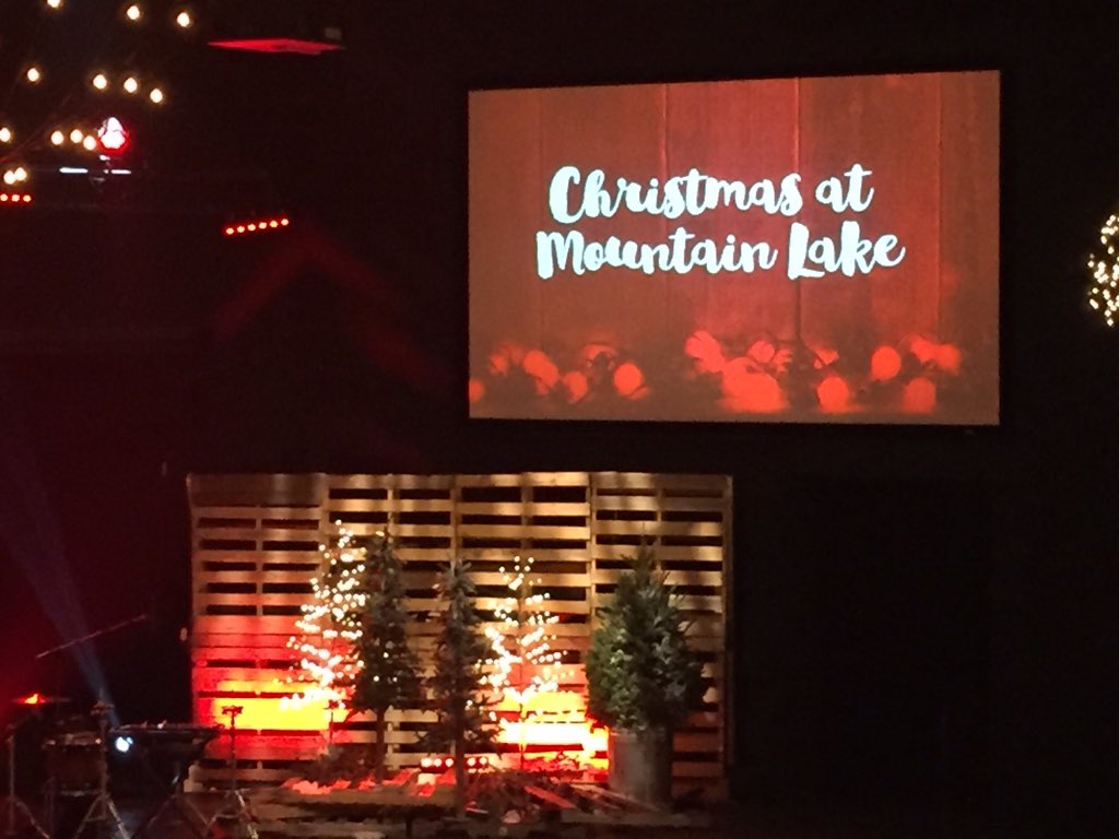 BonneyJill's tweet photo. Thankful to be here for Christmas Eve at #mlchurch https://t.co/RcaoausoV6