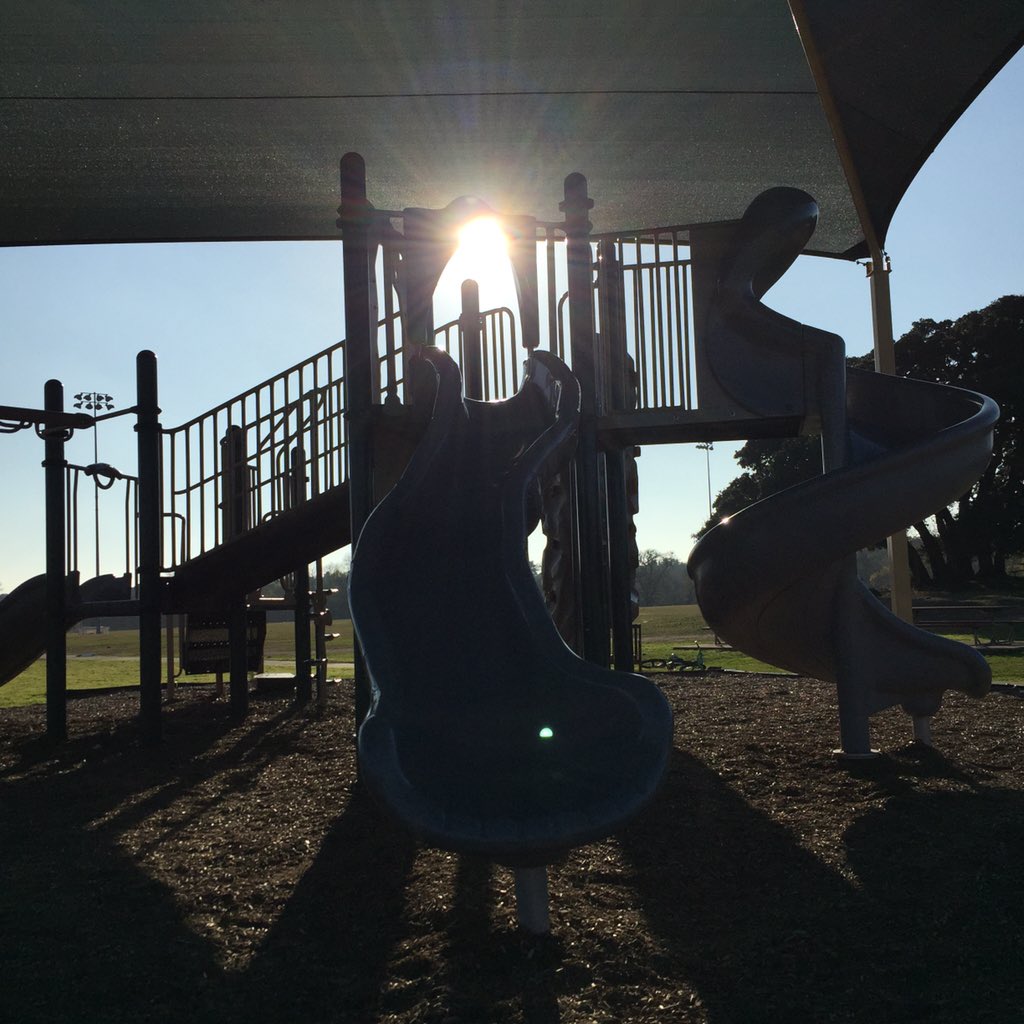 buffchubby's tweet image. Texas Christmas Eve at the park. Beautiful 70 degree afternoon! #family #OptOutside