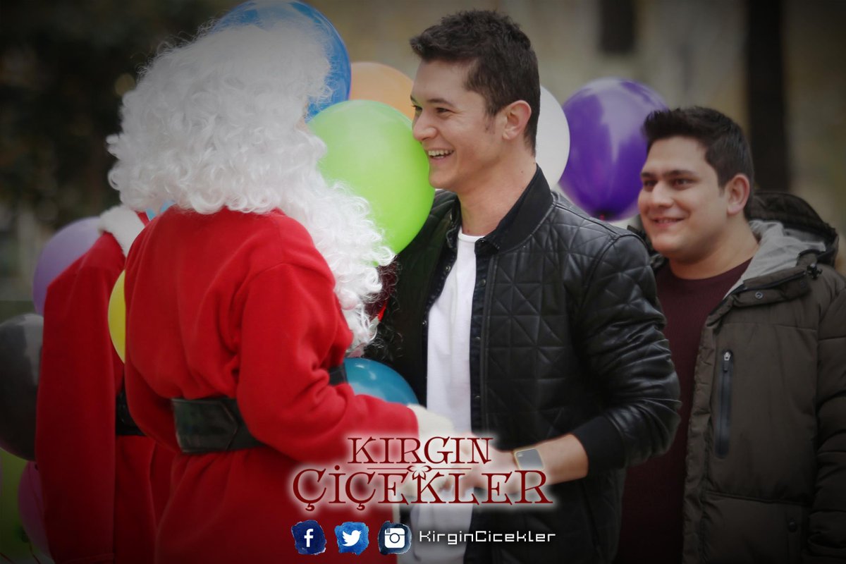 kirgincicekler's tweet photo. Haftanın ilk fotoğrafı #SonGün severler için gelsin ✌️

#KırgınÇiçekler yeni bölümüyle Pazartesi 20:00 atv'de! https://t.co/V4rKMGpoLd