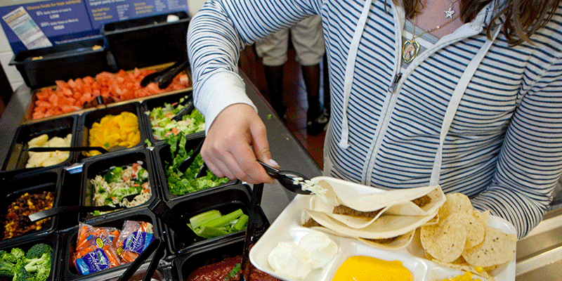 AnaVB's tweet photo. Marry Xmass :( RT @people: ... lunch lady fired for giving student with no money free lunch https://t.co/TaYgwSdSag https://t.co/ZRA5PmnBmE