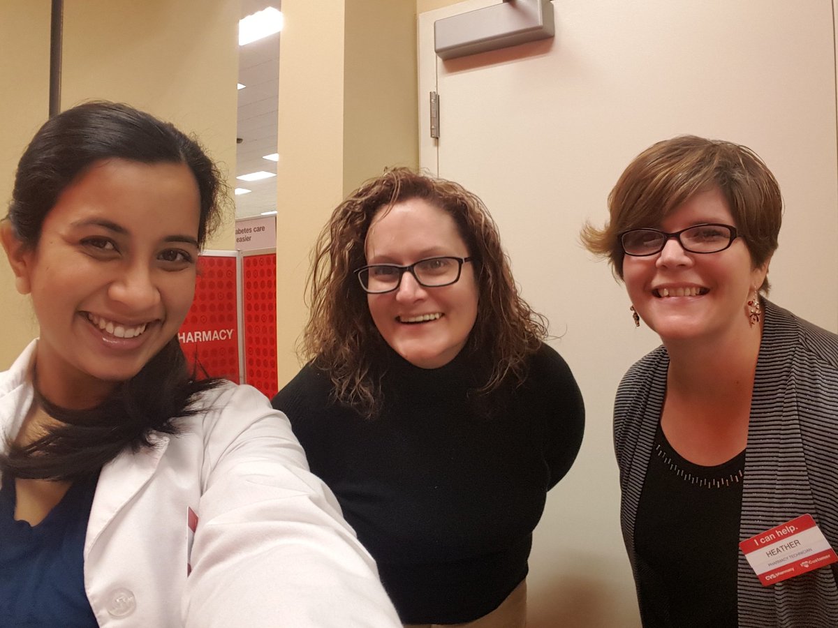 nisha_rx's tweet photo. Happy holidays from our CVS pharmacy to yours! https://t.co/FY6UBWDWBa
