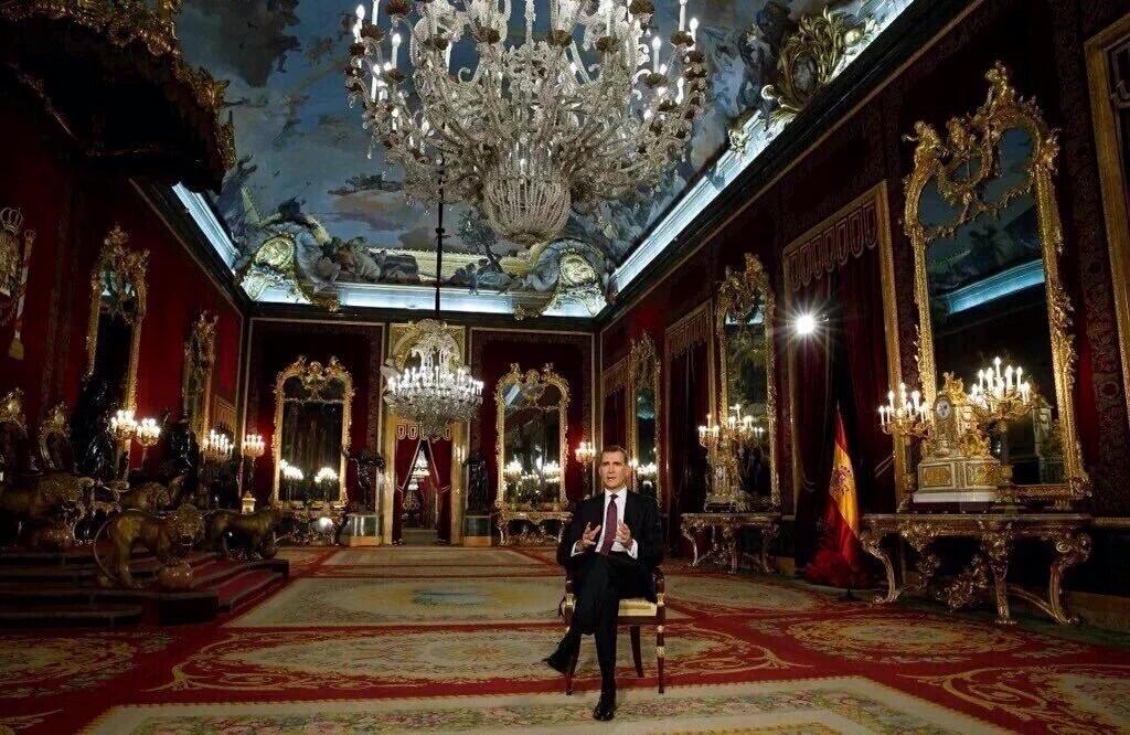 gabrielrufian's tweet photo. Si tras ver esto crees que el problema del estado español es el independentismo, piénsatelo mejor.
#AdiosFelipeVI https://t.co/bDZhcCmk5j