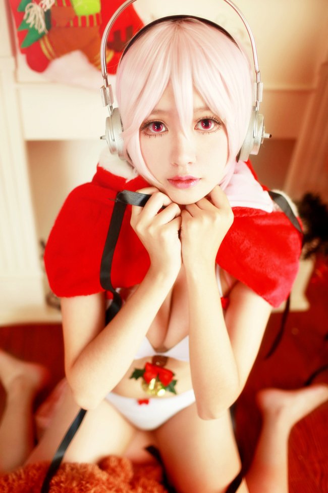 IGRECKSAMAI's tweet photo. ( #FELIZ_NAVIDAD ) MI AMADISIMA #SEXY #SUPERSONICO ( #CHRSIMAS_VER ) #COSPLAY AL EXTREMO!!! XP https://t.co/9aAwGplFNf