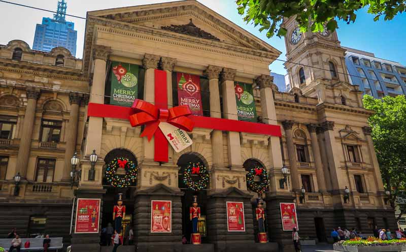 Evolve Real Estate wishing you a Merry Christmas! What a great city for us to celebrate the holiday season in.