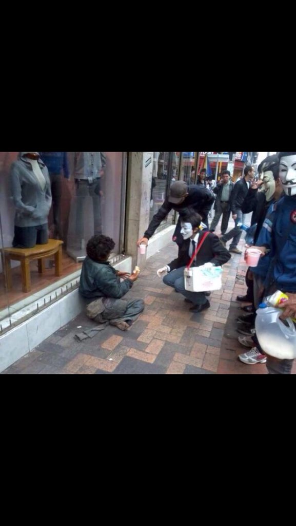 TheAnonMovement's tweet photo. Keep the ones who get and have nothing in mind this Holiday season. #OpSafeWinter https://t.co/VAfWSegYXL