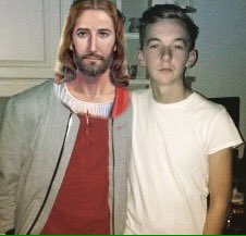 JokeSickipedia's tweet image. Happy Birthday to my boy Jesus, have a good one mate x