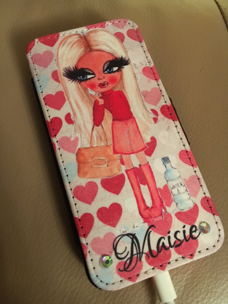 GemVader's tweet photo. Hope my daughter Maisie likes her new case for her #iphone5c #ScruffyMe matching #iPadMini #Case too ๐ 9 going on 19 https://t.co/u4P13vDxUN