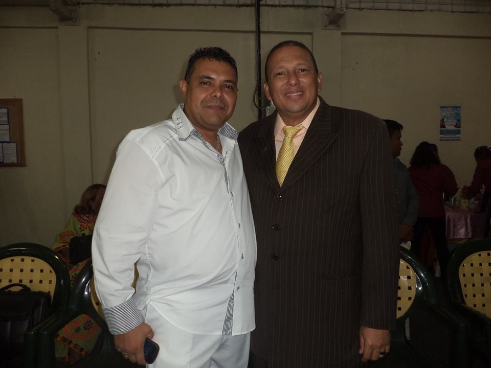RichardReino's tweet photo. Mi padre ministerial el Apóstol Jhonny Copete en Barranquilla ¡Un gran hombre de Reino! https://t.co/wFk81aNEj2