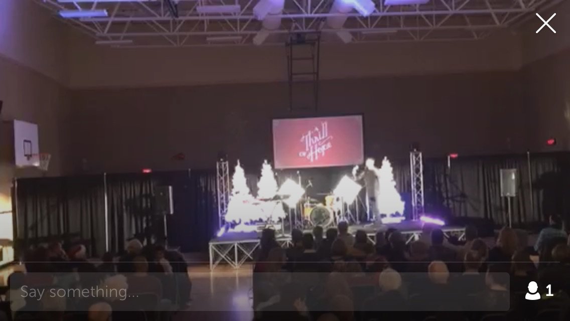 samromijn's tweet photo. .@daveogilvie on #Periscope: Untitled https://t.co/9jltjJFkPp CHRISTMAS EVE at centre church! Thanks Dave!! https://t.co/XlsAXsiU1q