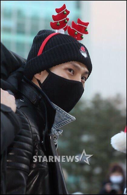 CXCHn5xWQAAr2JL.jpg:large