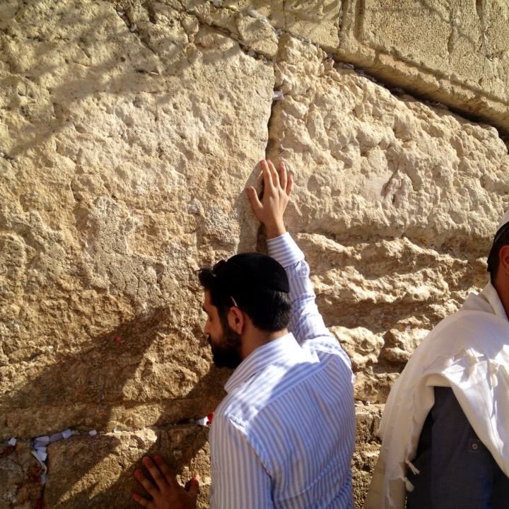 itsyoniz's tweet photo. #DestinationWeek day 6 - #Israel ๐ฎ๐ฑ Tell the world we're coming Home โก #Home #SonsOfBelievers #TheOdehEffect ๐๐ป https://t.co/kvZgPf4OCa