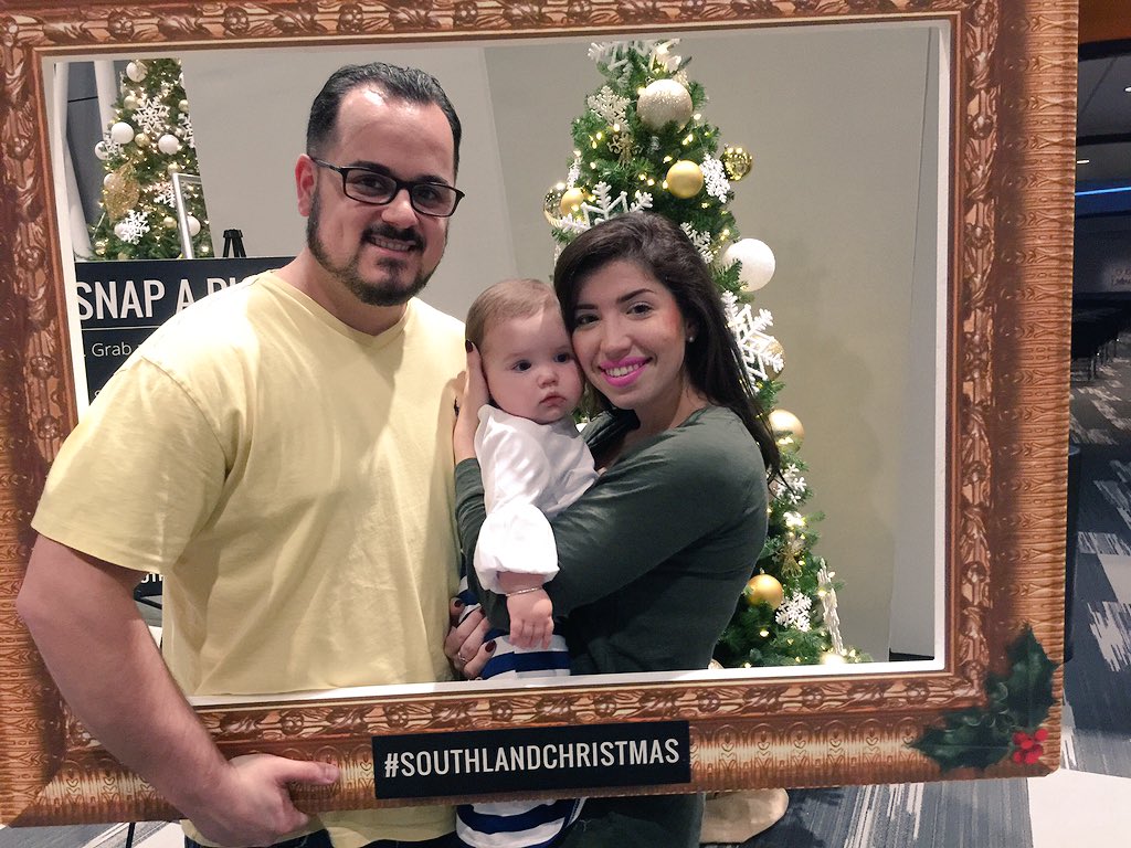 MattMalicote's tweet photo. #southlandchristmas https://t.co/LtcZ5Q4hfW