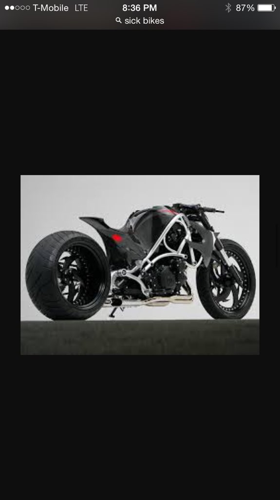 Alex_G_765's tweet photo. Awesome sick bike pic #sickbike shoutout to @RBUKTV https://t.co/4QcNJca11s