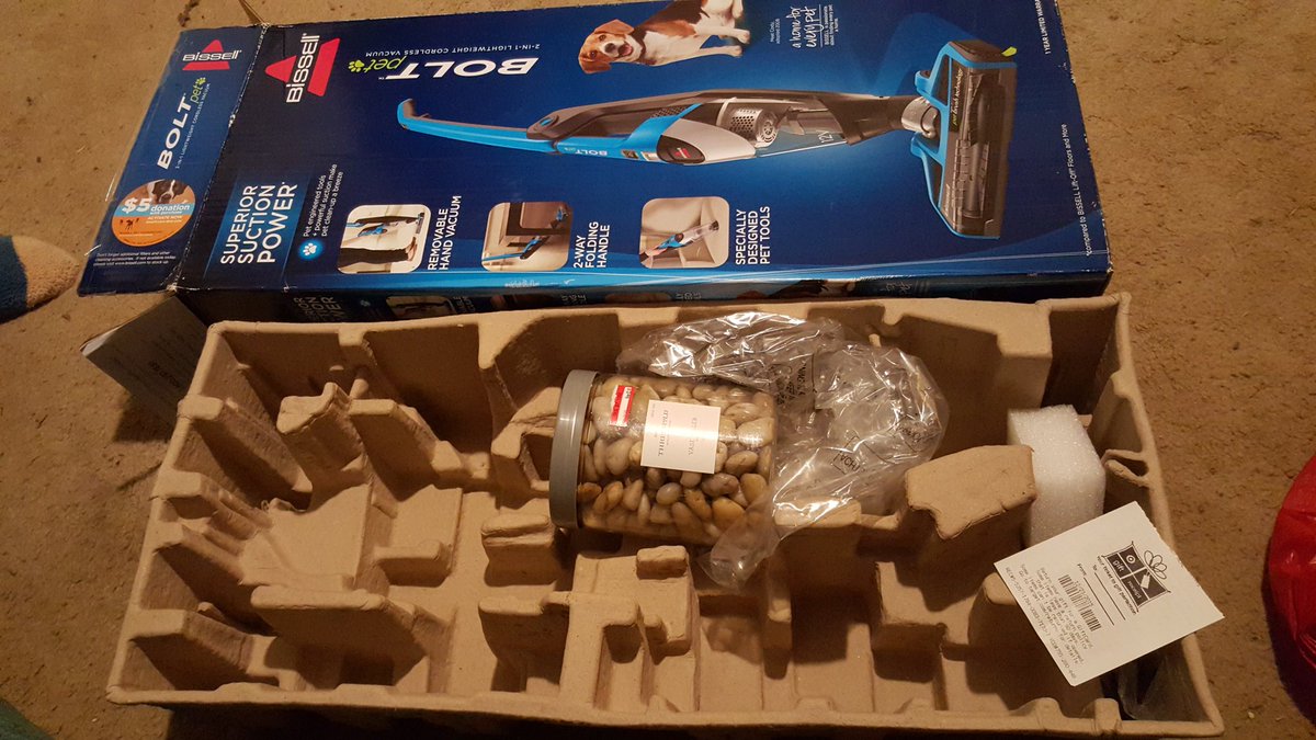 Chadster83's tweet photo. @Target I bought this for my mom in Dallas.  Doesn't guest services look in boxes when items are returned anymore? https://t.co/lpOt10QNA8