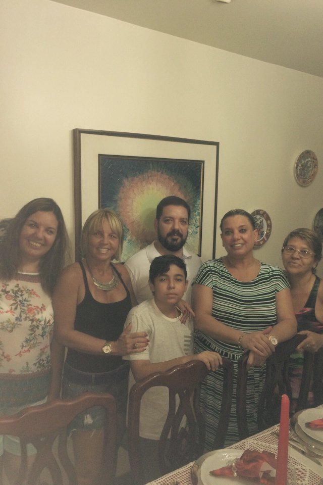 Lethmargareth's tweet photo. #família #natal https://t.co/kwTZdVjfMG