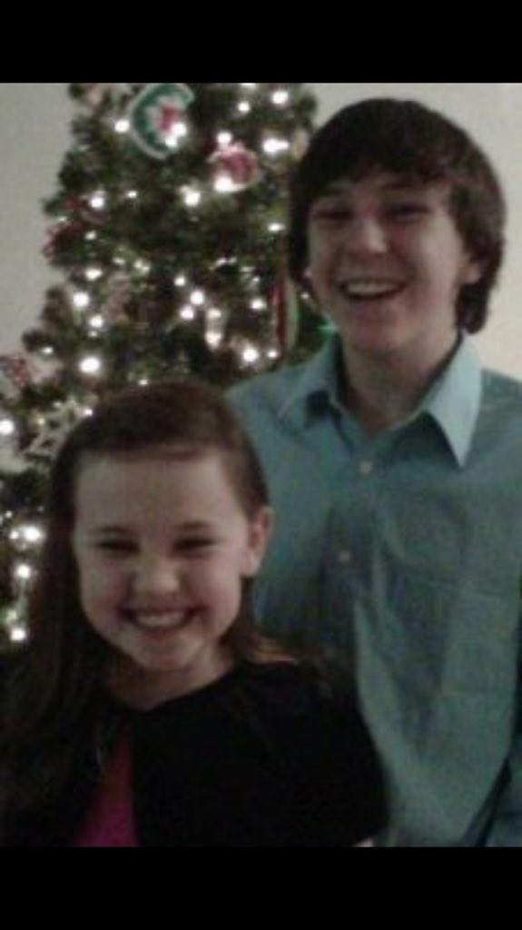 Jennabean912's tweet photo. #ThrowbackThursday @BergernotBurger https://t.co/THv3AZwRCp