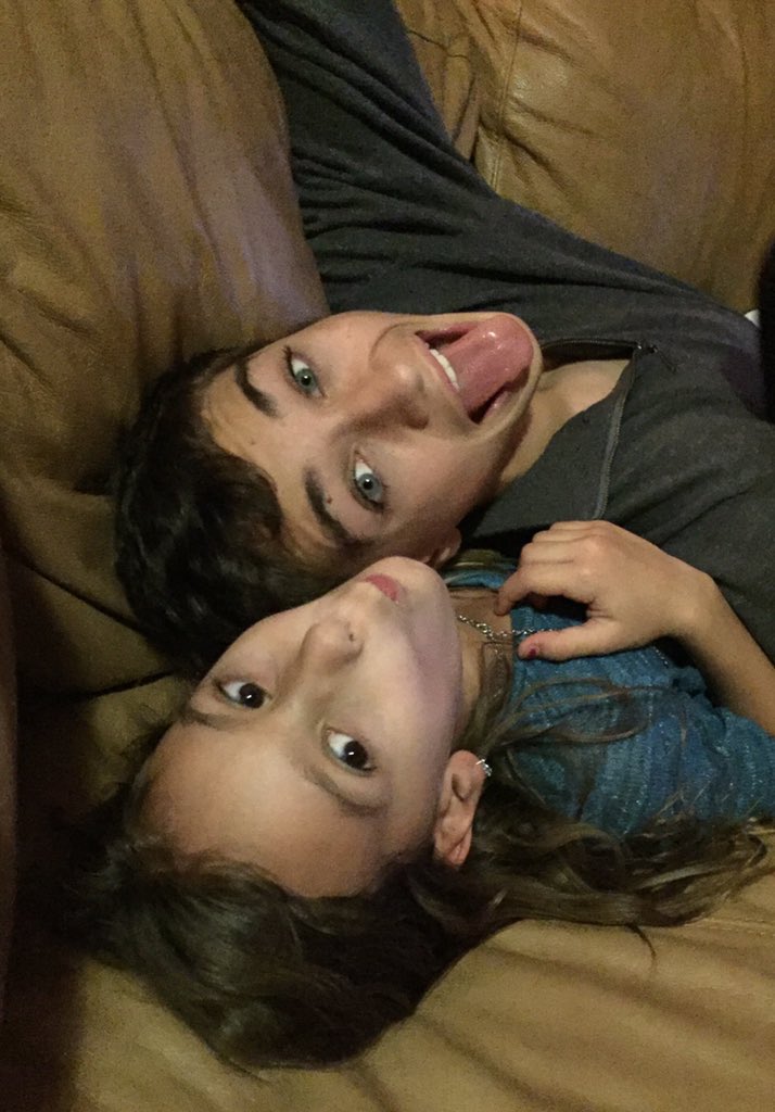 gavincasalegno's tweet image. Christmas Eve shenanigans with the Casalegno&apos;s! @ashlyncasalegno #siblingproblems