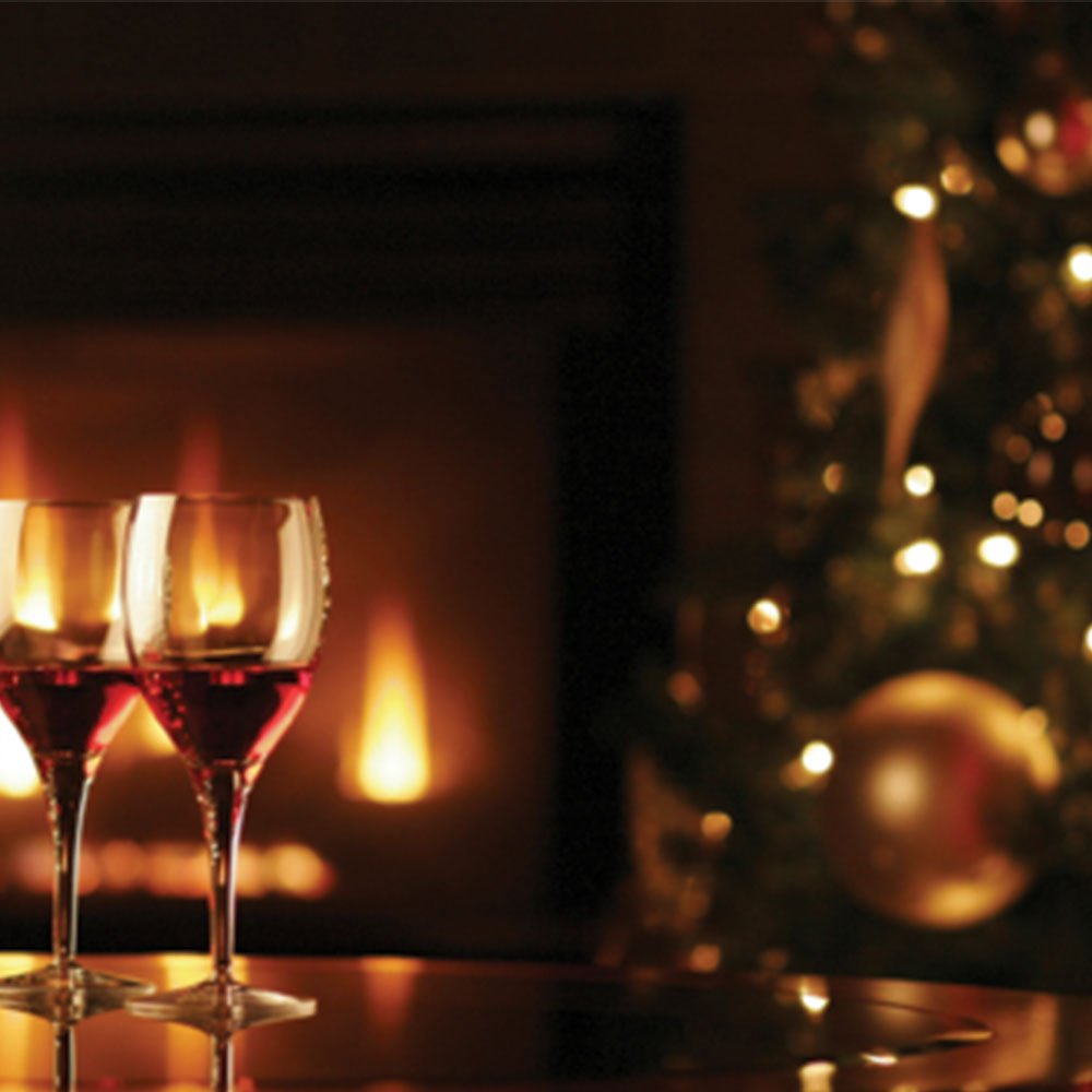 CapitalEyewear's tweet photo. May your holidays be merry and your cup runneth over...with great wine! #happyholidays #capitaleyewear https://t.co/S4XkiUQg1F