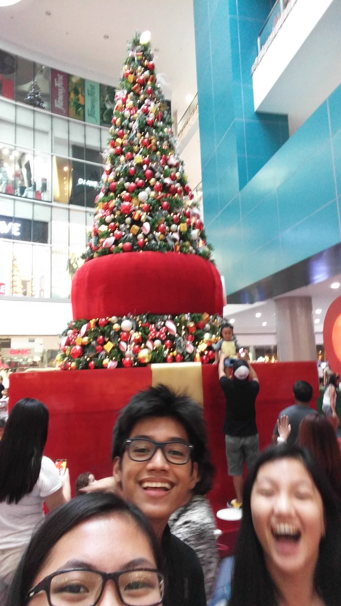 enjayciem's tweet image. Misadventures with @GuionTumatabaNa and @tiffywashere the other day #TreeO 😉