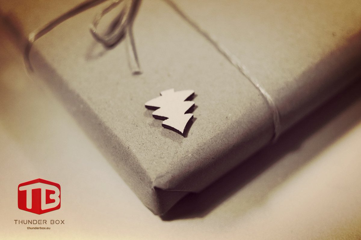ThunderBoxEU's tweet photo. Merry Christmas, everybody! Thunder Box wishes you joy and love! ✨ 💙
#Christmas #ThunderBox #wishes https://t.co/1qmdAHpd4h