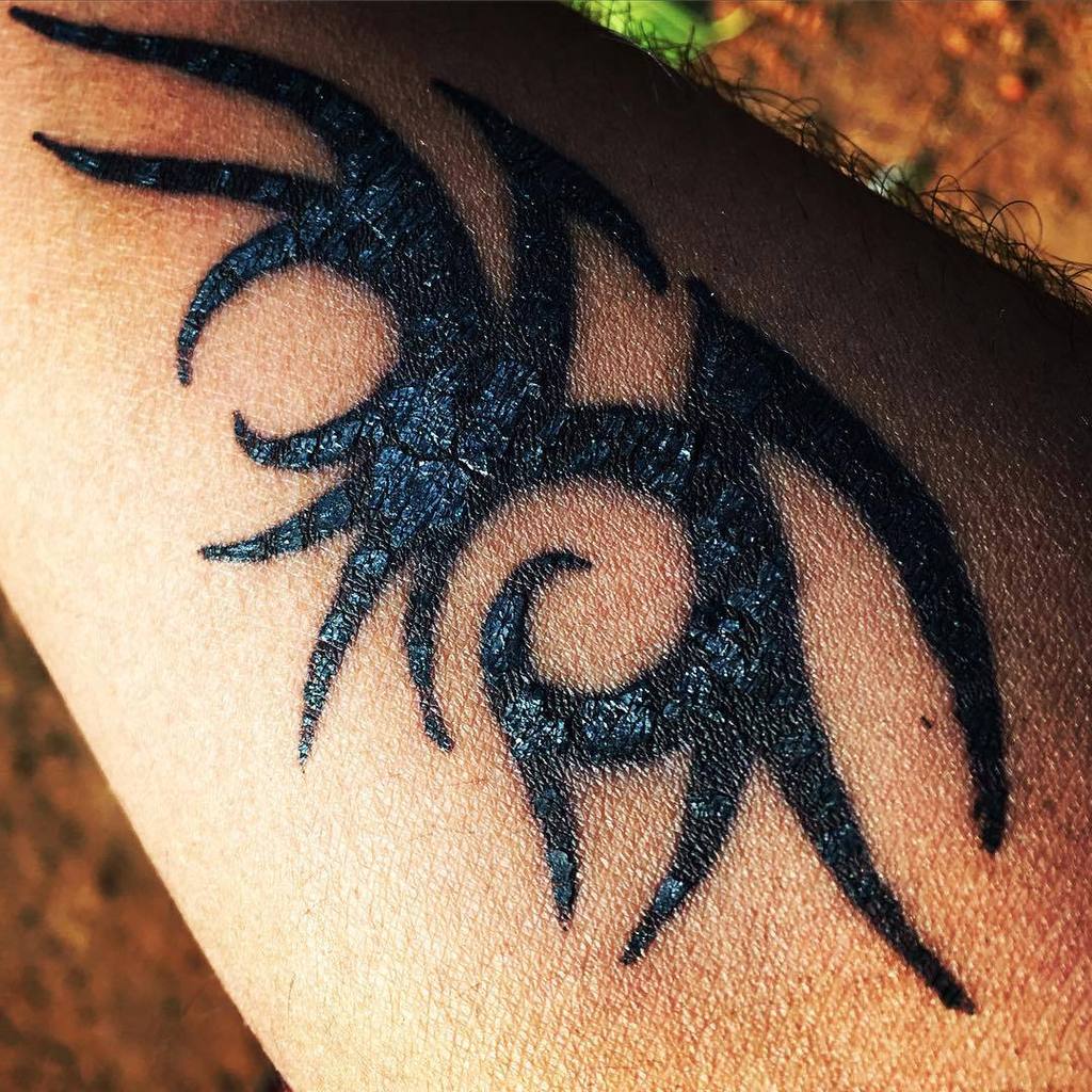 FabHacks's tweet photo. SuprithG : https://t.co/78tUM2BOO4 My new tattoo.. #tattoo #goadiaries #goa #calangute #iphonography #temporarytat… https://t.co/zJlQBlynQa