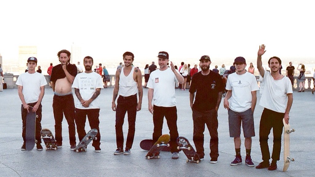 hufworldwide's tweet photo. Merry Christmas from the HUF Team!
#HUFthrowbackthursday
#STOOPSeurotour
#waitwhat
#HUFworldwide https://t.co/FI6zz7P08l