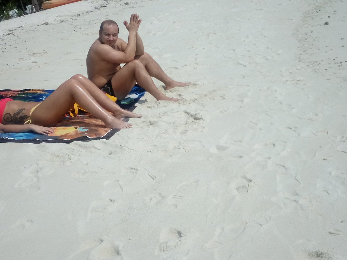 Embedded image permalink