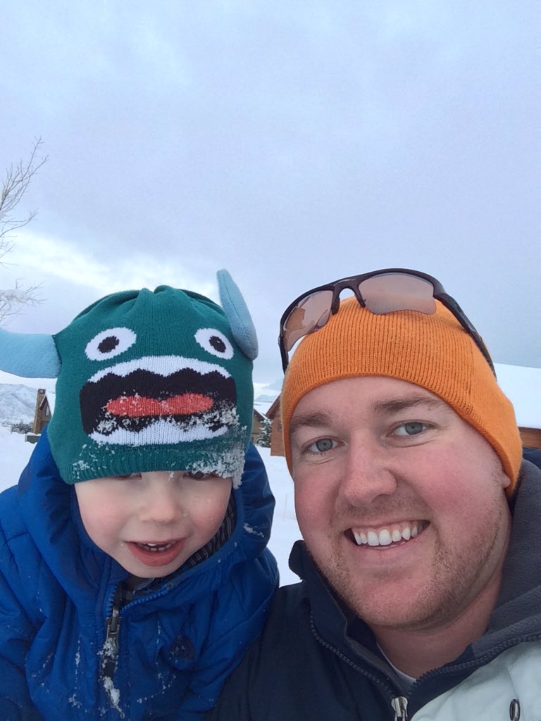 kylefsmart's tweet image. #nephew hangin in the snow!