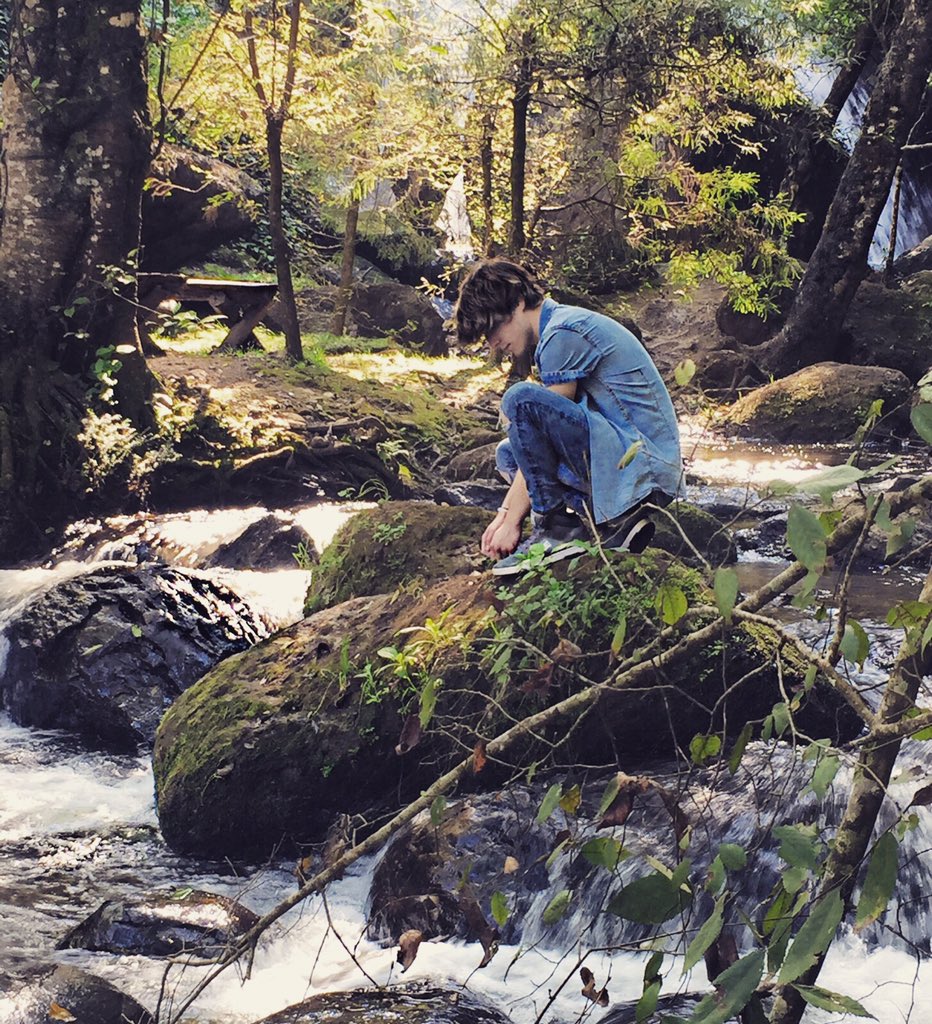 alongmusic's tweet image. Como quisiera que estuvieras aquí... instagram.com/p/_tBtI4zQQ5/