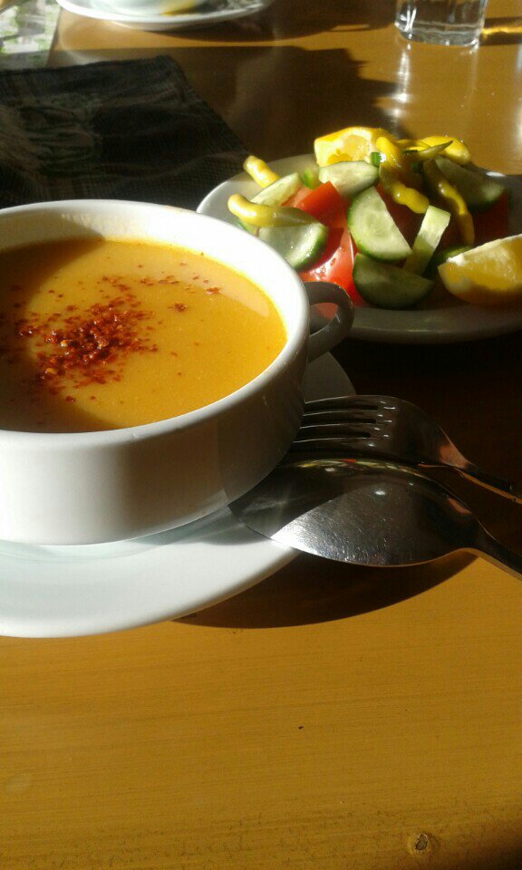 edanur7247's tweet photo. I'm at Van Kahvaltı &amp; Kahve Salonu in Batman https://t.co/aCPd5dchHZ https://t.co/Ro2I2Kq3GF