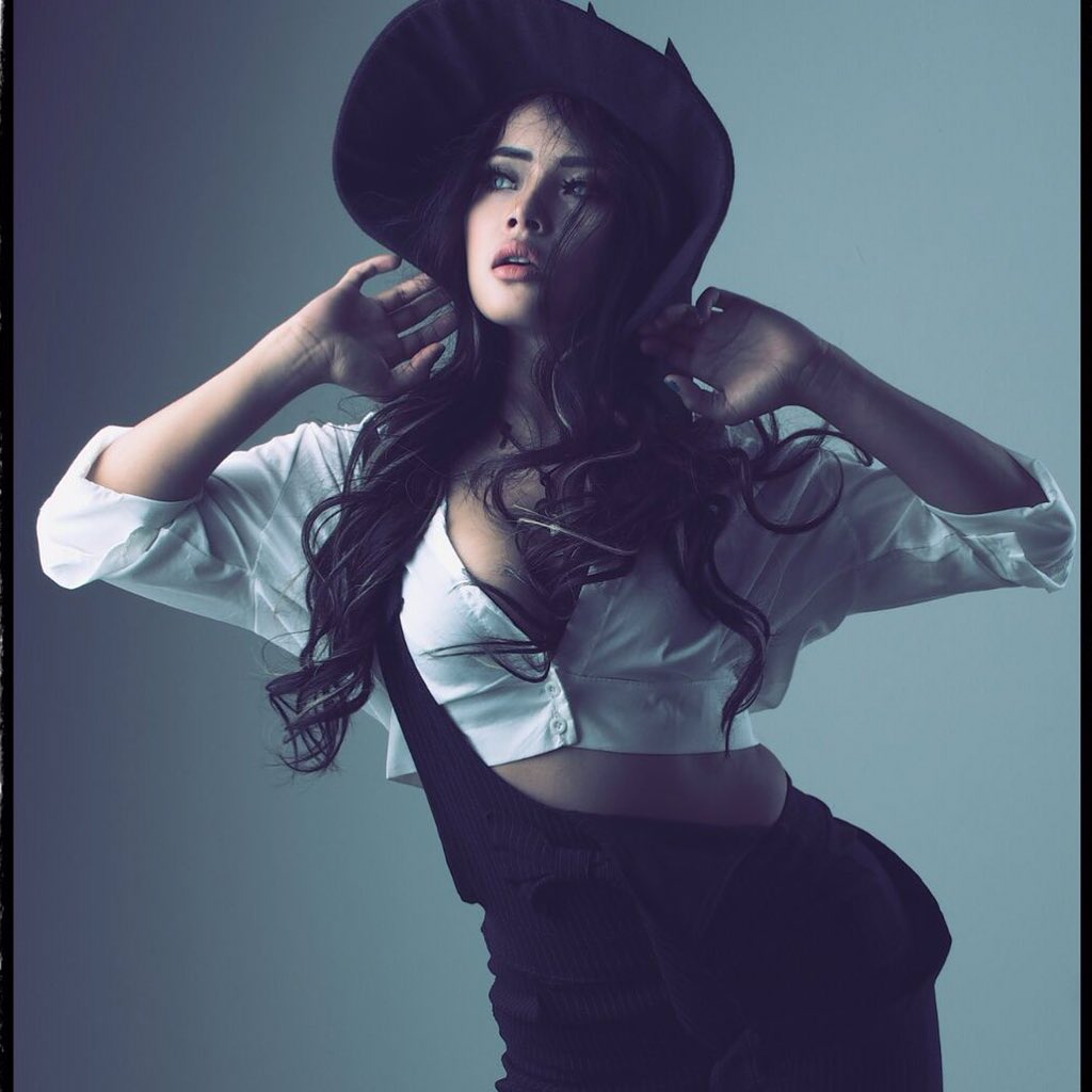 𝐊𝐈𝐊𝐈 𝐒𝐘𝐀𝐑𝐀𝐇 𝐎𝐅𝐅𝐈𝐂𝐈𝐀𝐋 (@kiki_syarah) on Twitter photo 