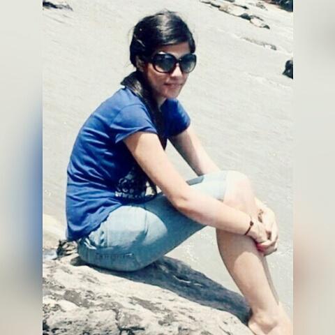 simranm96846412's tweet photo. Look for the Sunburn Festival! ^_^
#RayBanSunburn 
https://t.co/EOYZhNKZft
@ray_ban https://t.co/3jCNsxDp2h