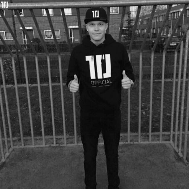 Sorry guys, no words❤ Proud of <a href="/jordyonkenhout/">Jordy Onkenhout</a> he survived #fuck cancer. Nothing but love for this boy❤