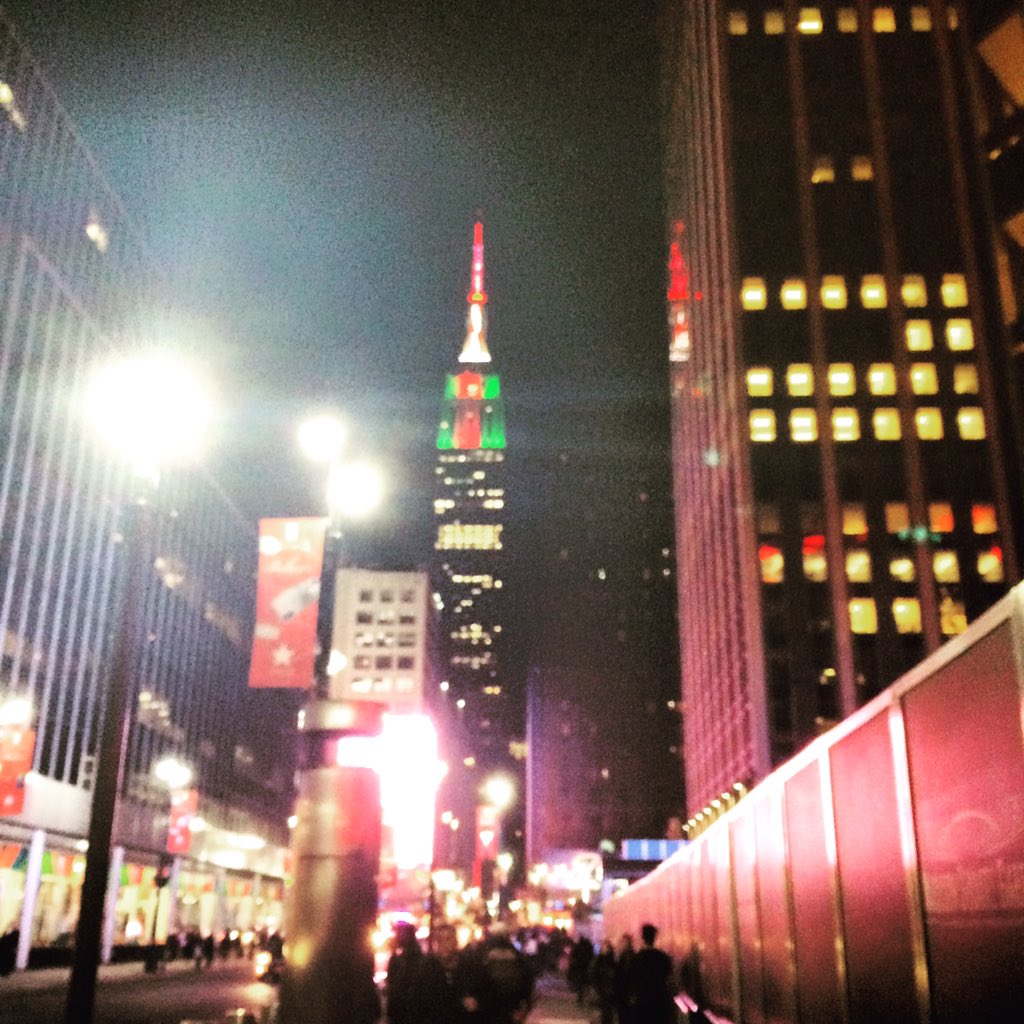 NicholasSwaby's tweet photo. My job NYC stand up 🔥🍾 https://t.co/qn5qCmGqrS