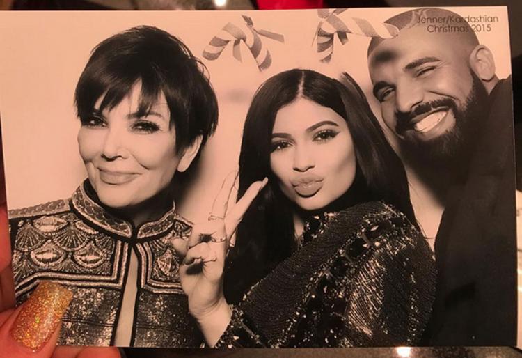 newyorkpapaz's tweet image. Kylie Jenner &amp;amp; Friends Attend Kris Jenner’s ‘Over the Top’ Christmas Eve Party... nyc.epeak.in/856_167723