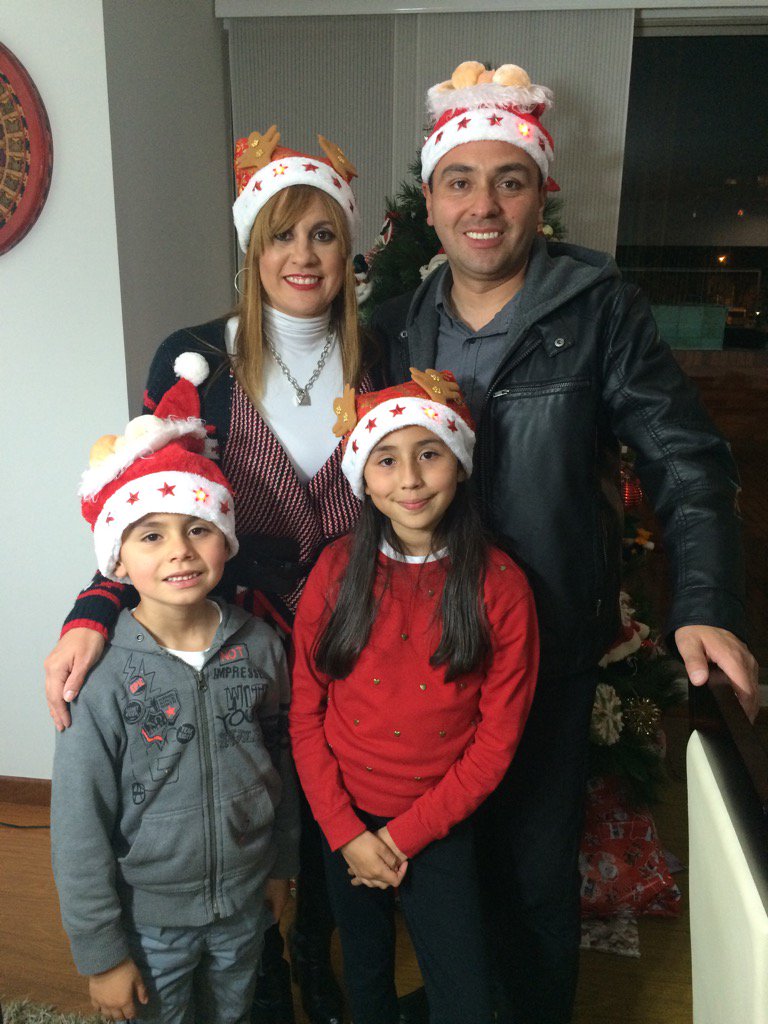 ISFinColombia's tweet photo. Merry Christmas!!! https://t.co/botX2UNbDa