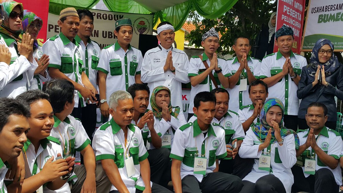 GerbangDesaUBK's tweet image. Berikut foto-foto kegiatan Peluncuran Produk UBK #LaunchingProdukUBK