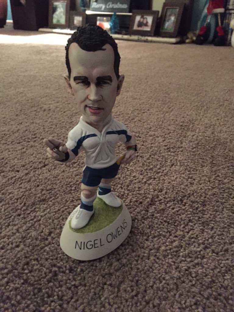sarahlj25's tweet photo. Lowri likes her Christmas present @Nigelrefowens just need to get it signed now! https://t.co/73LsVBCIR4