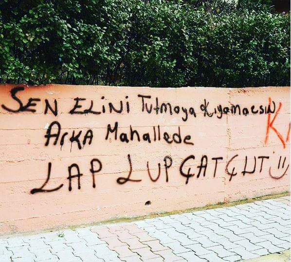 can2909's tweet photo. #arkasokaklarda #neler #oluyor #oyle 
#hayat #acimasiz https://t.co/Bxpr98Z47C