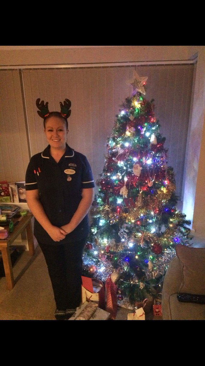 NHS Working Xmas: doctors and nurses share their Christmas shifts on Twitter