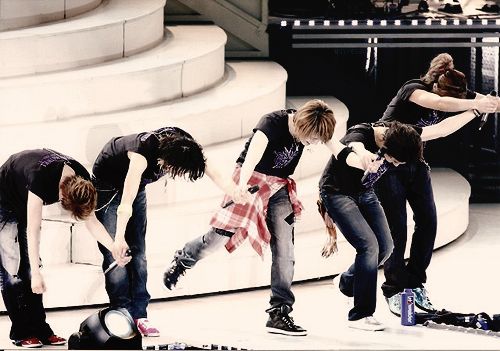 CXE1HLMUAAAhPax.jpg:large