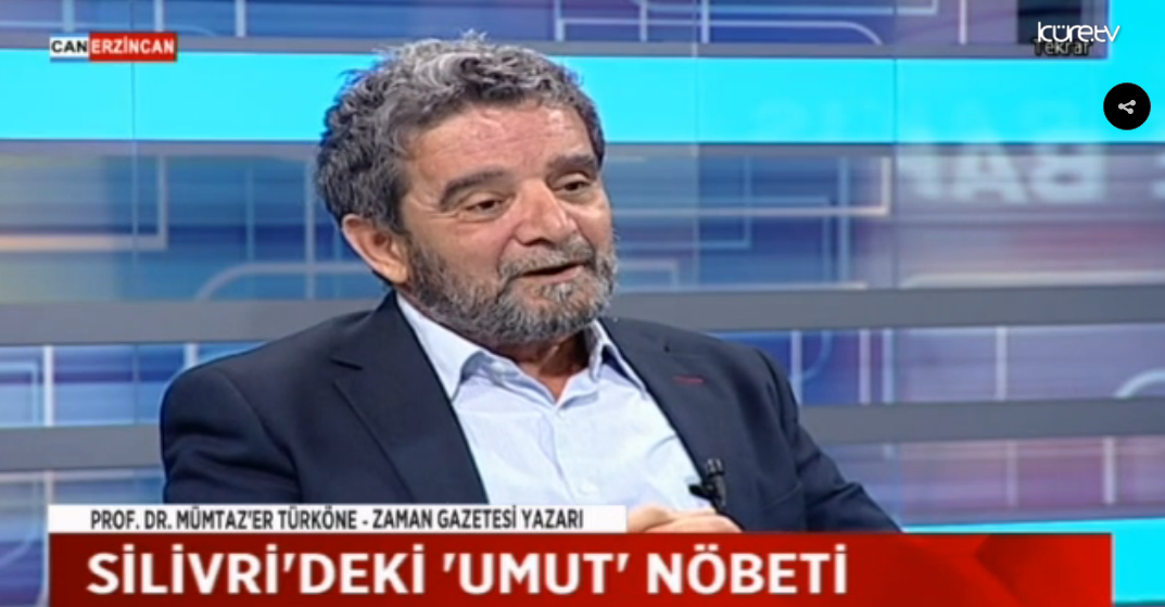 Hayritu's tweet photo. İYİ Kİ VARSINIZ...
@Mumtazer :
Yanlışın yanında özgürce yaşamaktansa
Doğrunun yanında hapiste ölmeyi tercih ederim! https://t.co/6ODbVYL8Ts