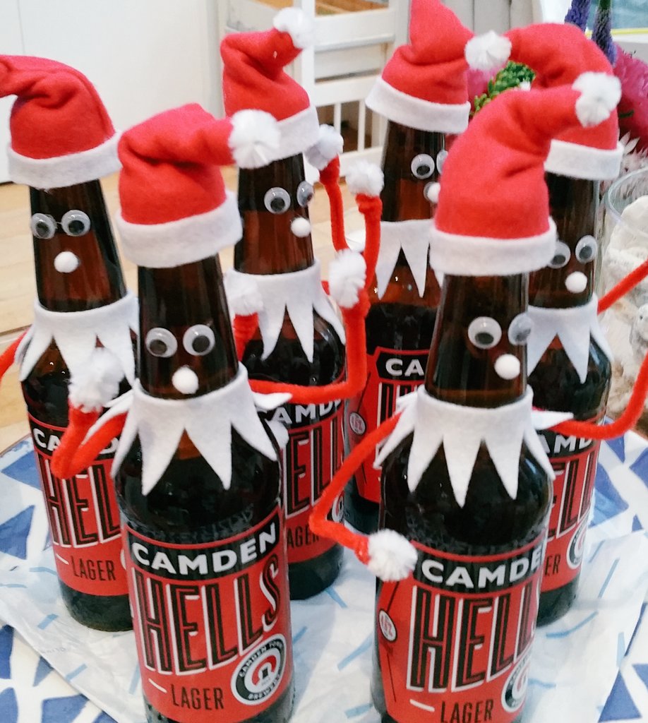 anna_q30's tweet photo. #reinbeers in 2014, this year it's Merry Christmas from the #camdenelves @CamdenBrewery https://t.co/90juX5nfmZ