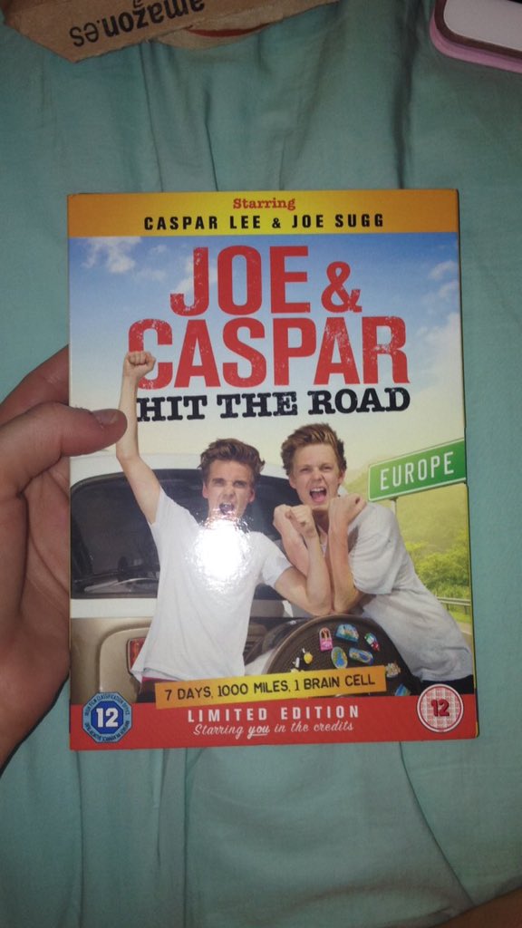gdayjaspar's tweet photo. Got the whole SHABANG😍 @Joe_Sugg @Caspar_Lee #usernameevie #hittheroad https://t.co/claEIKlGZU